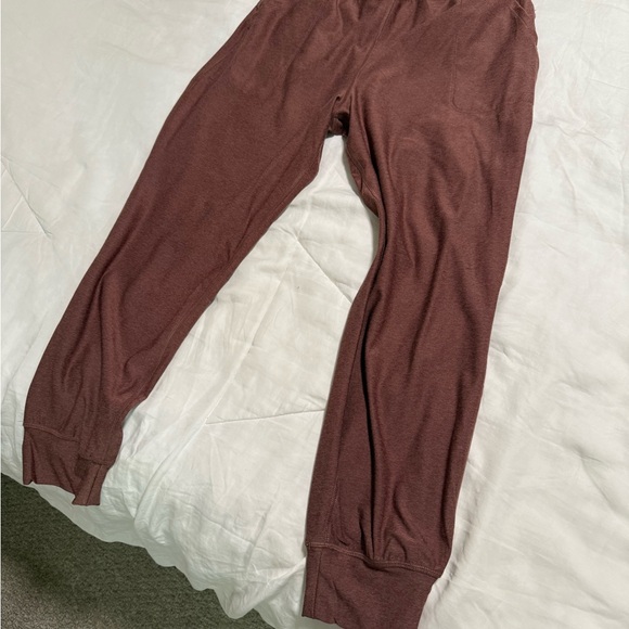 Old Navy Active High-Rise Joggers in Brown - Picture 1 of 3
